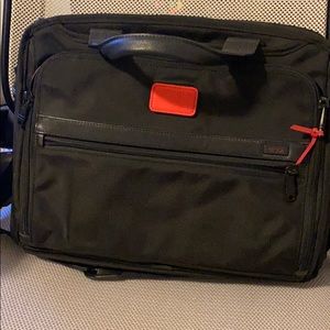 Travel briefcase